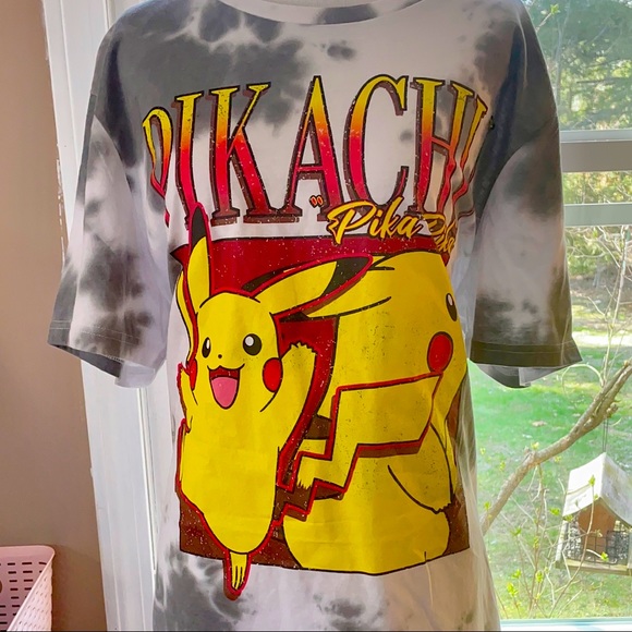 MAD Engine Other - Pokemon Pikachu Pika Mad Engine Gray Graphic Tee XL
